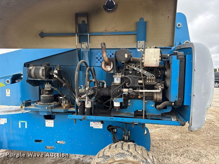 image for item EN4676 2013 Genie S-65 boom lift