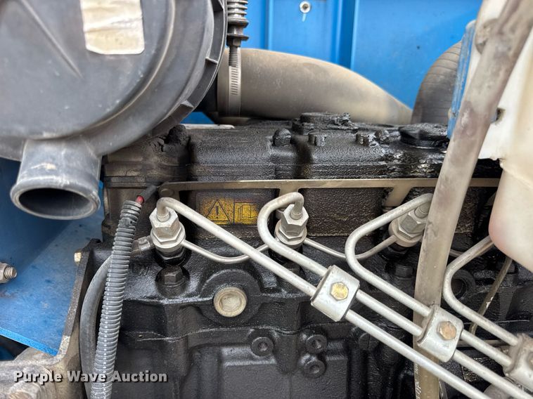 image for item EN4676 2013 Genie S-65 boom lift