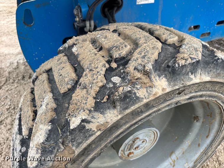 image for item EN4676 2013 Genie S-65 boom lift