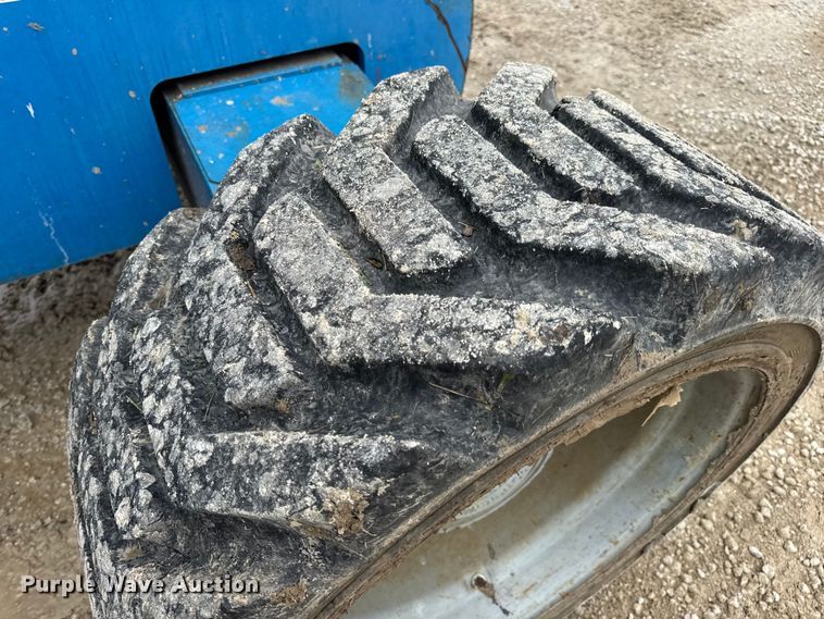 image for item EN4676 2013 Genie S-65 boom lift