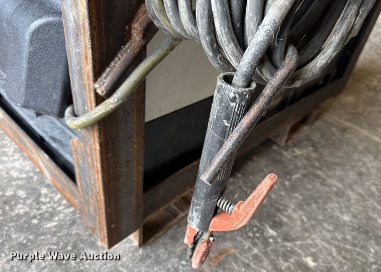 image for item EN4677 Hobart Champion Elite 225 welder/generator