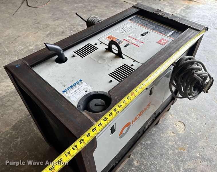 image for item EN4677 Hobart Champion Elite 225 welder/generator