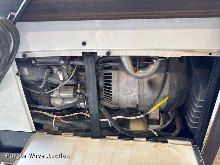 image for item EN4677 Hobart Champion Elite 225 welder/generator