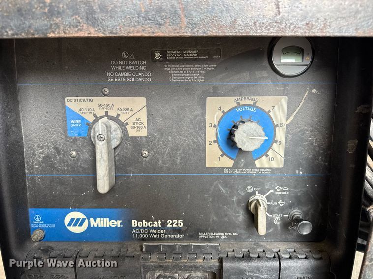 image for item EN4678 Miller Bobcat 225 welder/generator