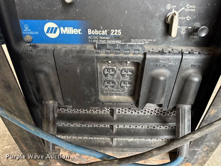 image for item EN4678 Miller Bobcat 225 welder/generator