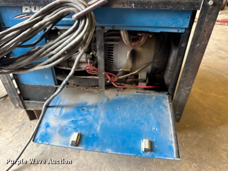 image for item EN4678 Miller Bobcat 225 welder/generator