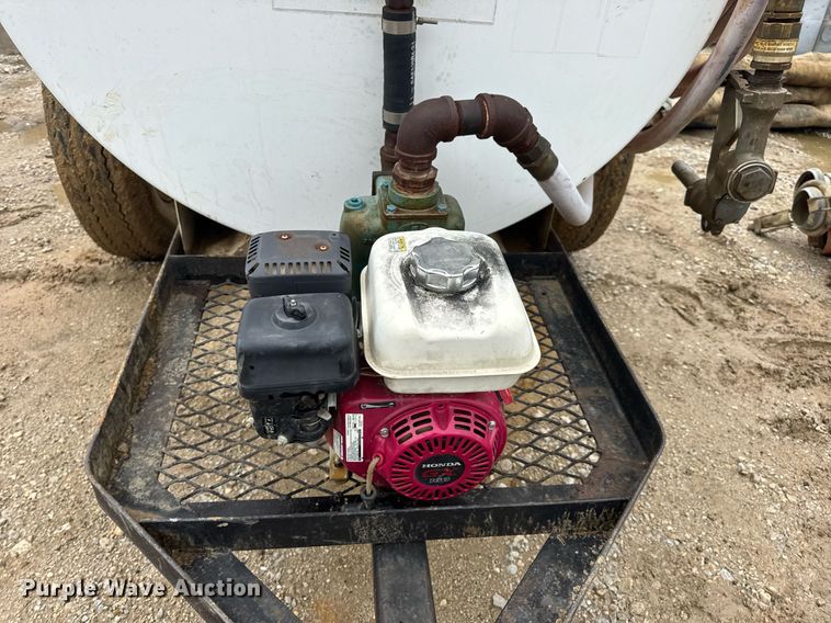 image for item EN4679 Fuel trailer