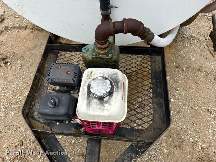 image for item EN4679 Fuel trailer