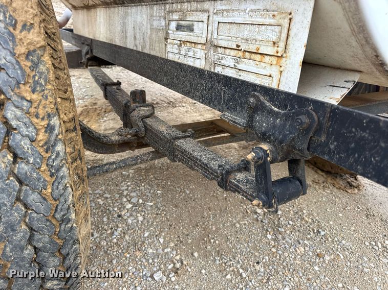 image for item EN4679 Fuel trailer