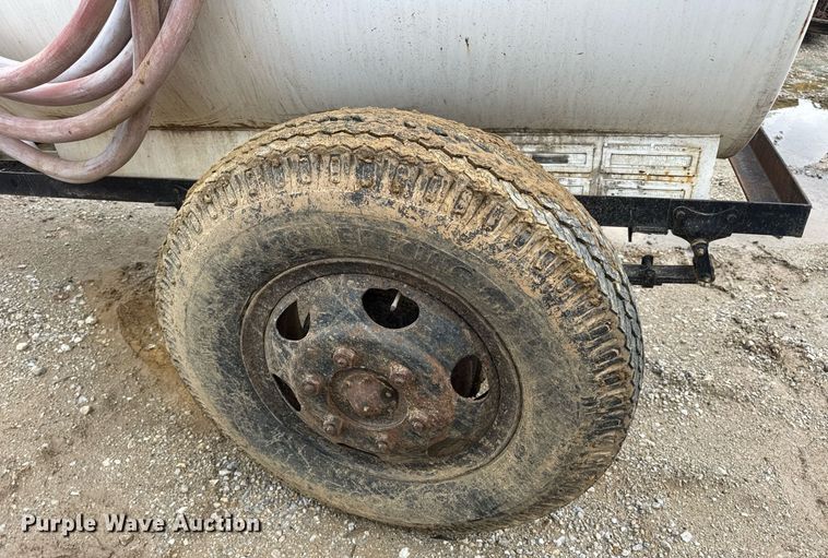 image for item EN4679 Fuel trailer