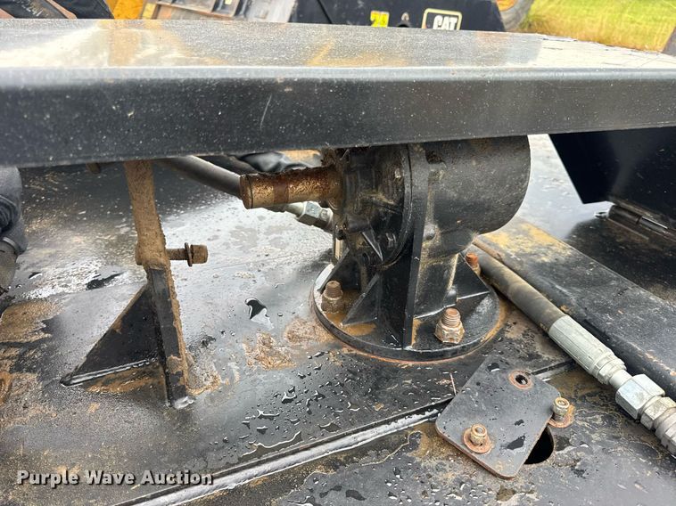 image for item EN4681 Caterpillar BR172 skid steer rotary mower