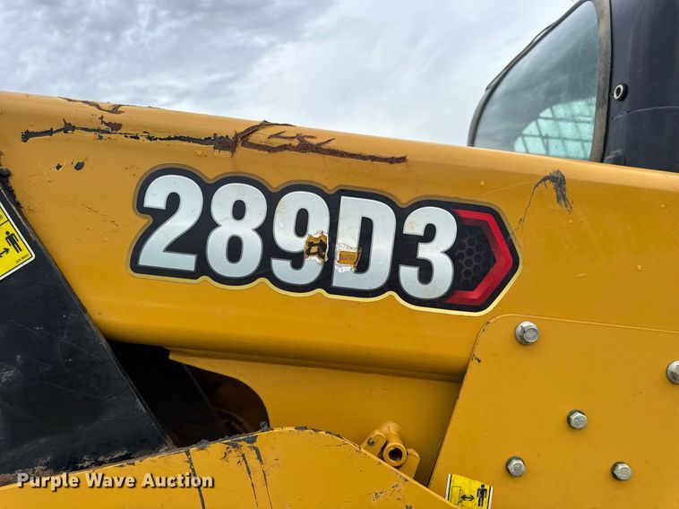 image for item EN4682 2022 Caterpillar 289D3 tracked skid steer loader