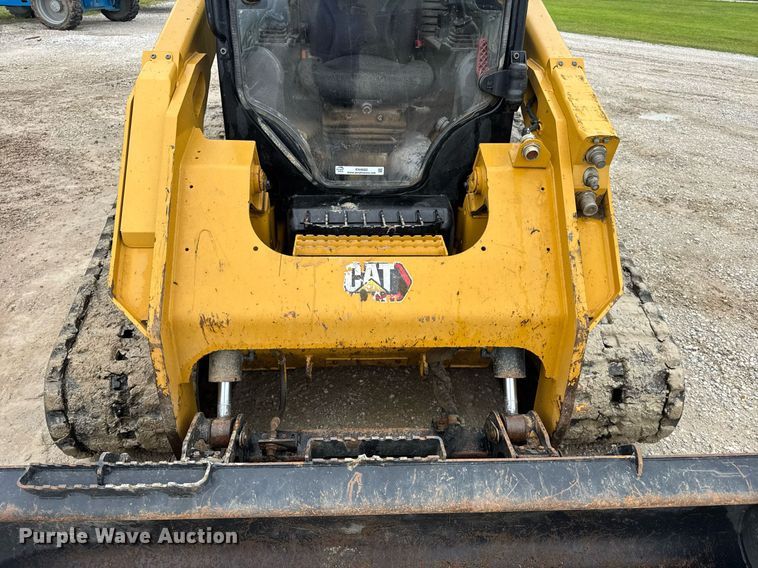 image for item EN4682 2022 Caterpillar 289D3 tracked skid steer loader