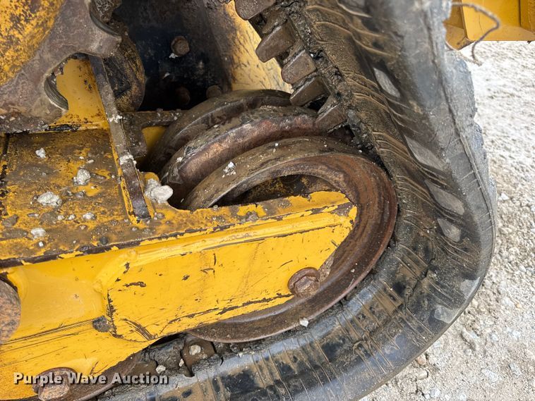 image for item EN4682 2022 Caterpillar 289D3 tracked skid steer loader