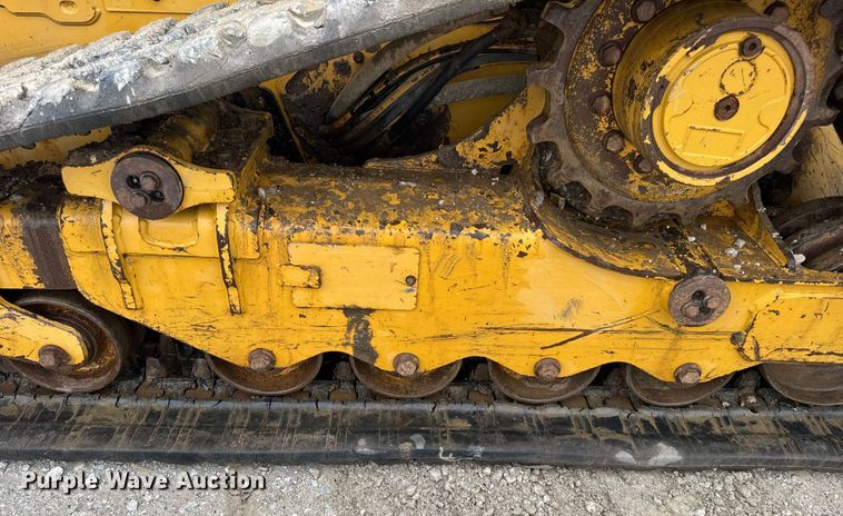 image for item EN4682 2022 Caterpillar 289D3 tracked skid steer loader