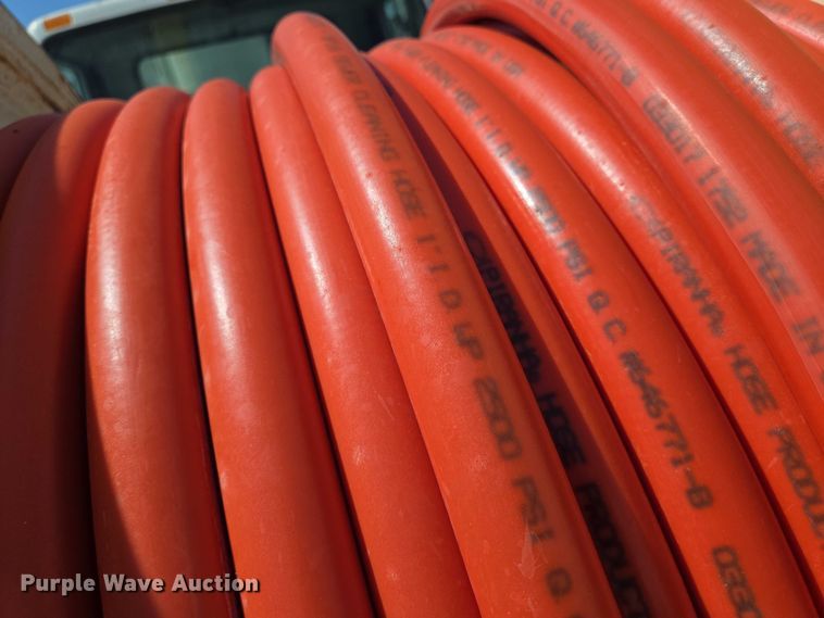 image for item EN8236 1999 International  4900 sewer jetter truck