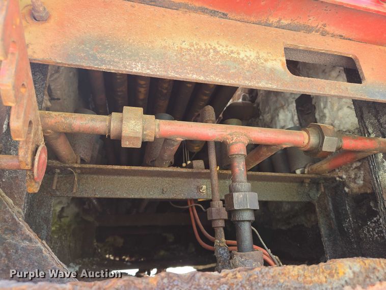 image for item EN8238 2001 International 4700 boiler truck