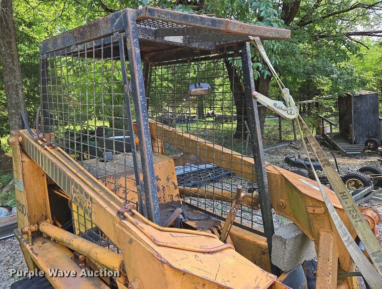 image for item EN8255 Case 1830 skid steer loader