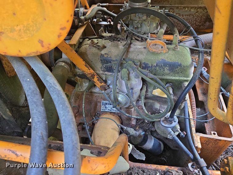 image for item EN8255 Case 1830 skid steer loader