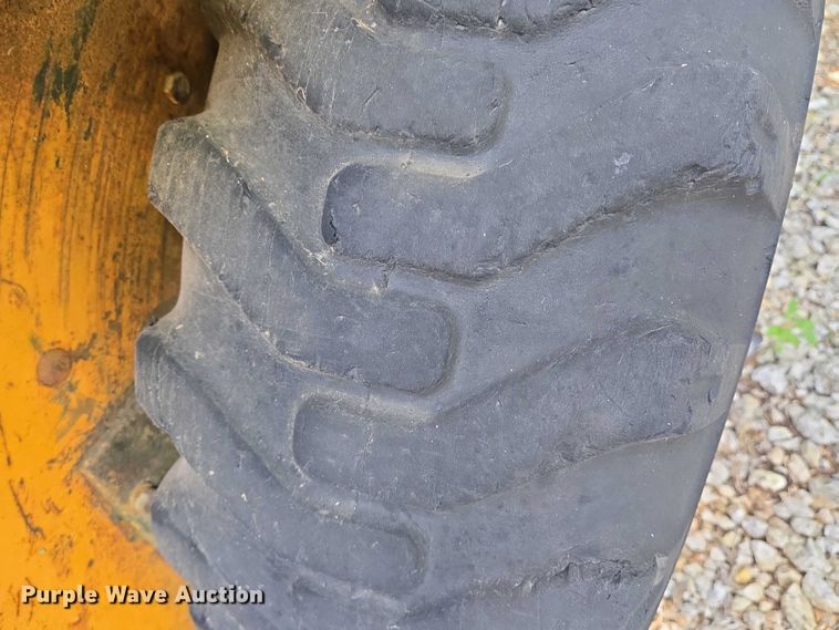 image for item EN8255 Case 1830 skid steer loader