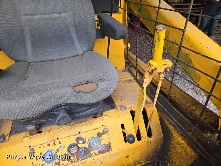 image for item EN8256 Case 1830 skid steer loader