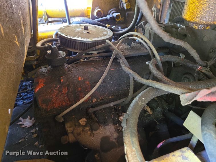 image for item EN8256 Case 1830 skid steer loader