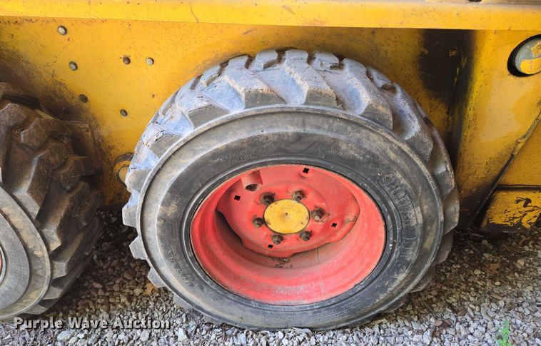 image for item EN8256 Case 1830 skid steer loader