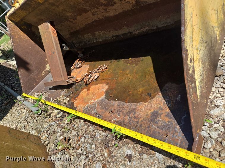 image for item EN8256 Case 1830 skid steer loader