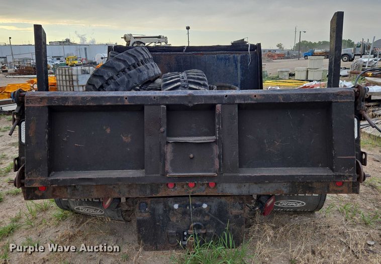 image for item EN8259 Dump bed