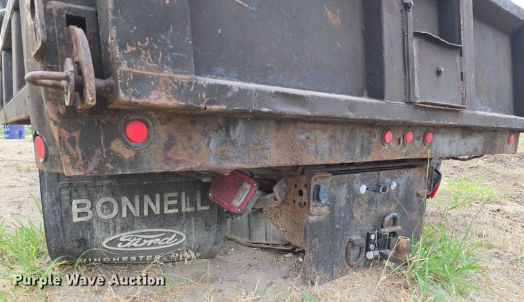 image for item EN8259 Dump bed