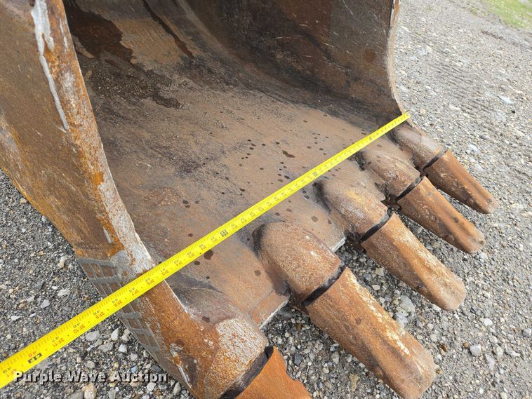 image for item EN8291 2012 Komatsu PC308USLC excavator