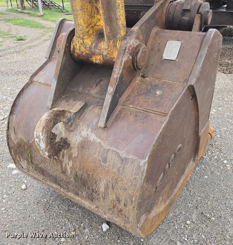 image for item EN8291 2012 Komatsu PC308USLC excavator