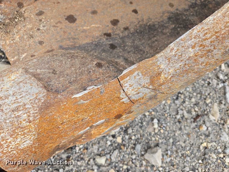 image for item EN8291 2012 Komatsu PC308USLC excavator