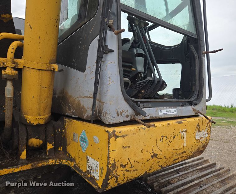 image for item EN8291 2012 Komatsu PC308USLC excavator