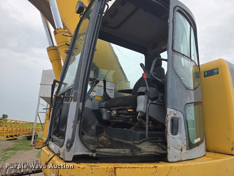 image for item EN8291 2012 Komatsu PC308USLC excavator