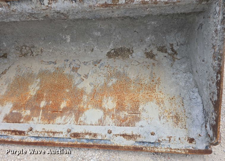 image for item EO1090 (5) skid steer buckets