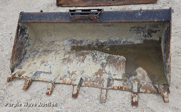 image for item EO1090 (5) skid steer buckets