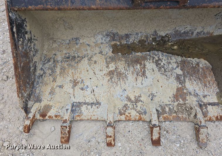 image for item EO1090 (5) skid steer buckets