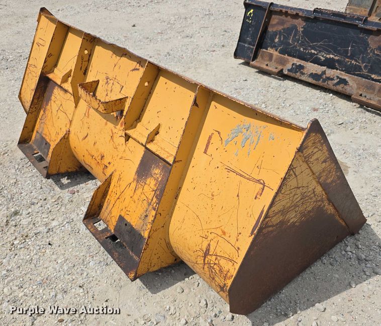 image for item EO1090 (5) skid steer buckets
