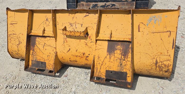 image for item EO1090 (5) skid steer buckets