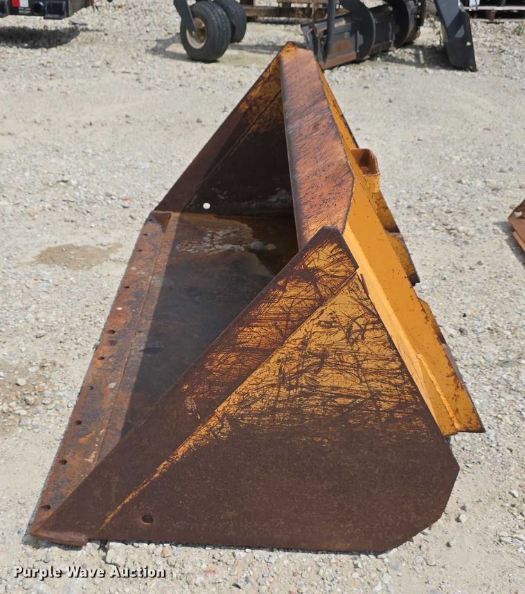 image for item EO1090 (5) skid steer buckets