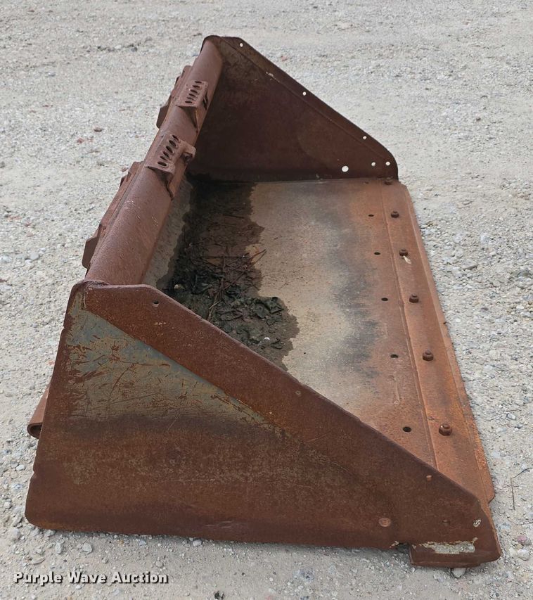 image for item EO1090 (5) skid steer buckets