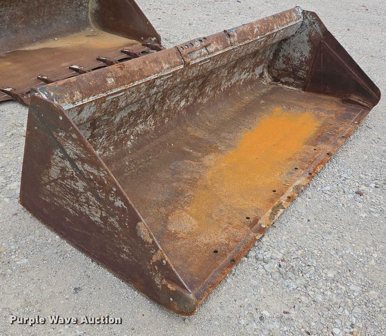 image for item EO1091 4 skid steer buckets