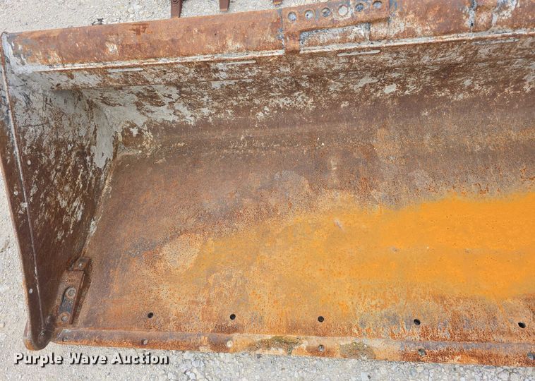 image for item EO1091 4 skid steer buckets