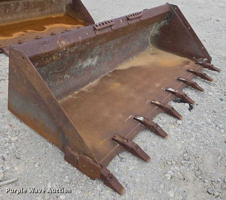 image for item EO1091 4 skid steer buckets