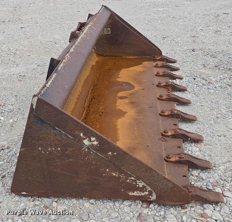 image for item EO1091 4 skid steer buckets