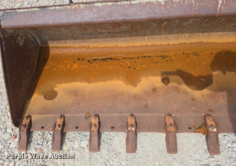 image for item EO1091 4 skid steer buckets