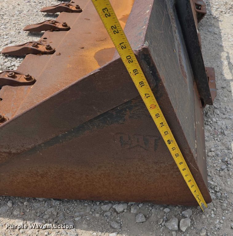 image for item EO1091 4 skid steer buckets