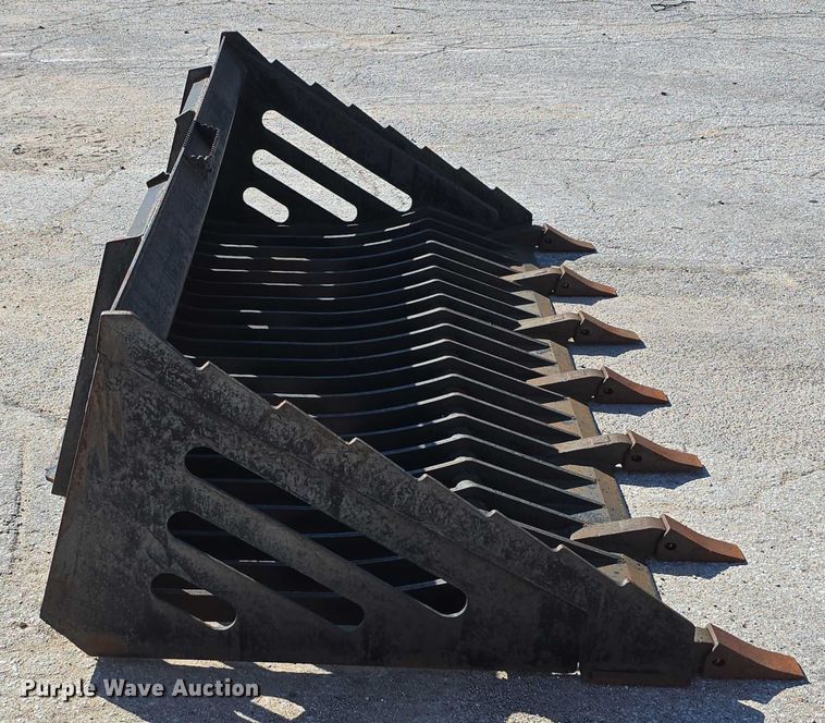 image for item EO1515 skid steer rock bucket