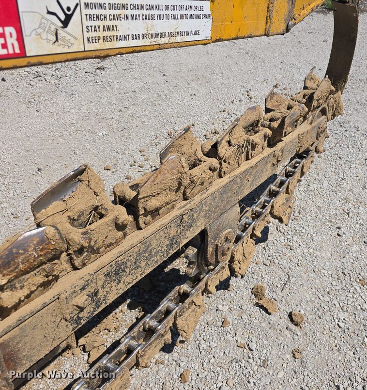 image for item EO1519 Vermeer M-470 trencher